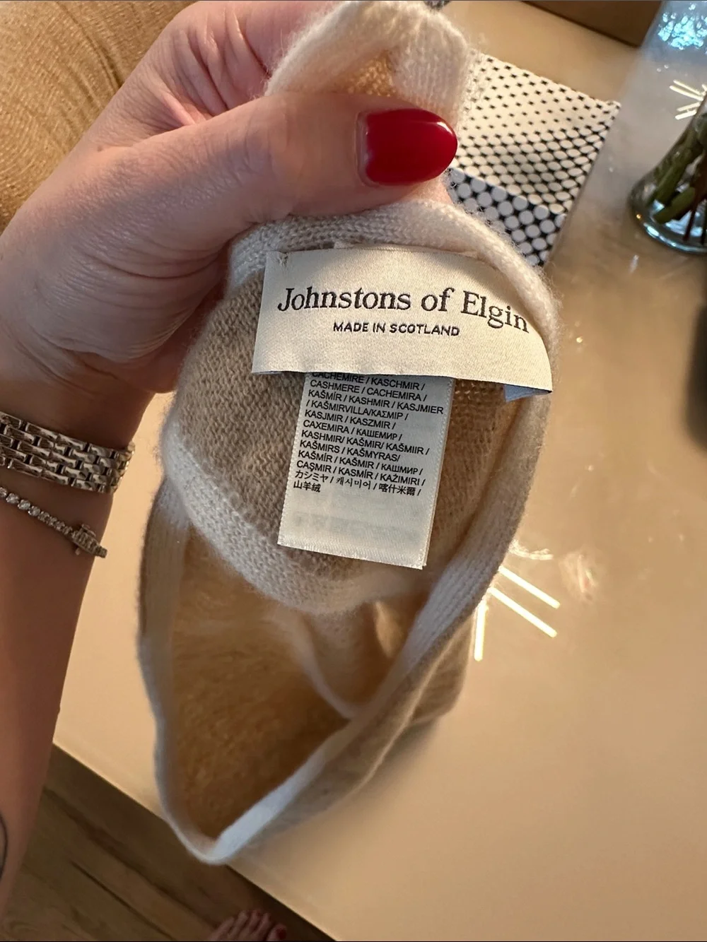 Johnstons of Elgin brand new